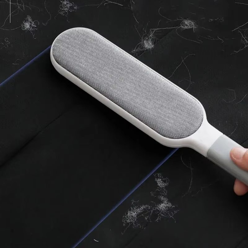Double-Sided Pet Hair Remover Brush – Reusable Manual Electrostatic Lint & Fur Remover for Clothes, Sofa, Furniture & Carpets