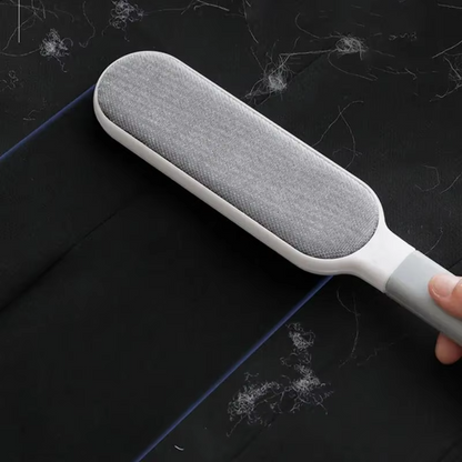 Double-Sided Pet Hair Remover Brush – Reusable Manual Electrostatic Lint & Fur Remover for Clothes, Sofa, Furniture & Carpets