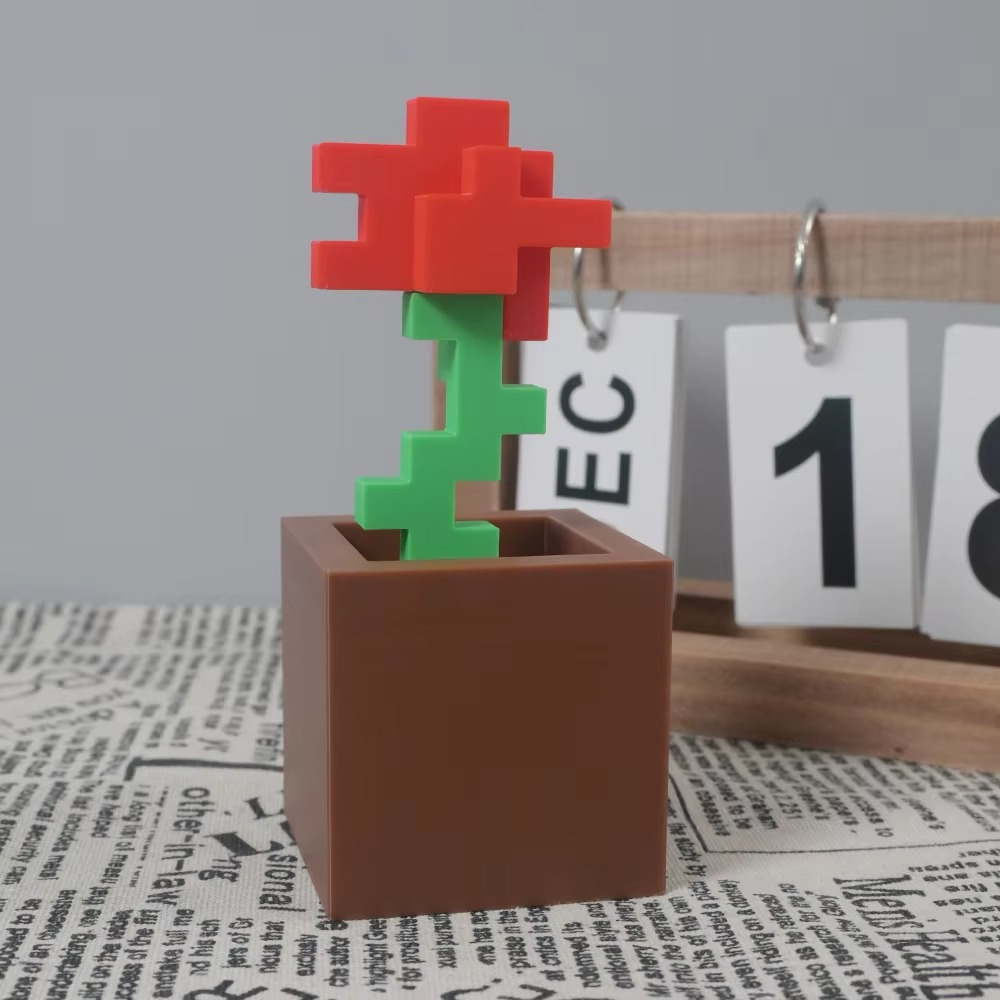 3D Printed Pixel Rose Flower Ornament | Retro Pixel Art Desk Decoration | Unique Home & Office Décor
